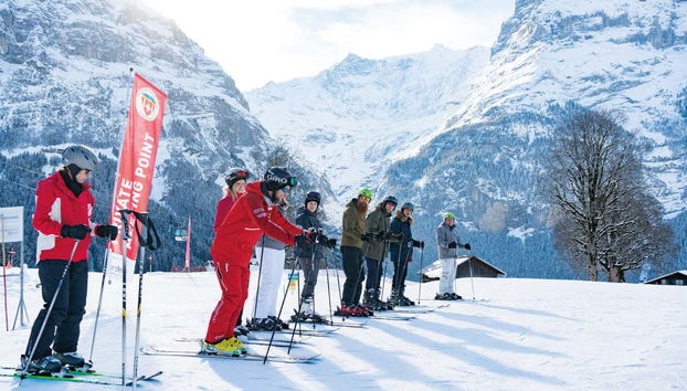 Aprendendo a esquiar nos Alpes suíços