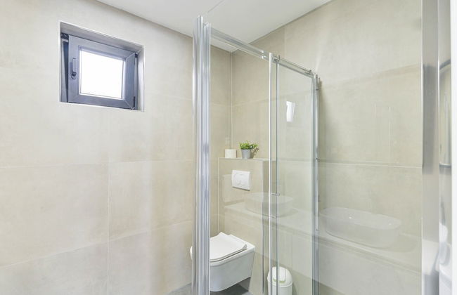 Holiday Home With Private Pool and spa - Foto 13