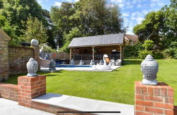 Luxury retreat 32c pool jacuzzi games bar oasis - Foto 14