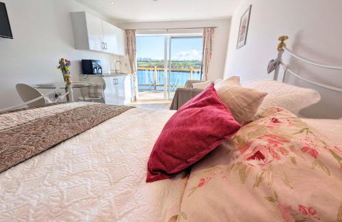 Otter's Pool Studio Apartment at Galwad Y Mor - Foto 4