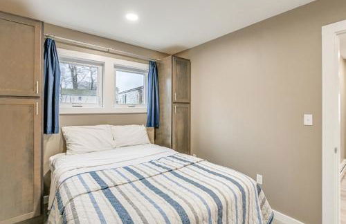 Cozy Maine Getaway Covered Deck, Walk to Beach! - Photo 20