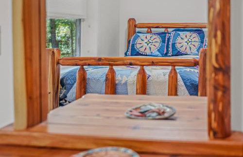 Almost Heaven - Grill, 2 King Beds, Wifi, Deck, Pool Access, Hiking, Wood Stove, Family Friendly - Foto 30