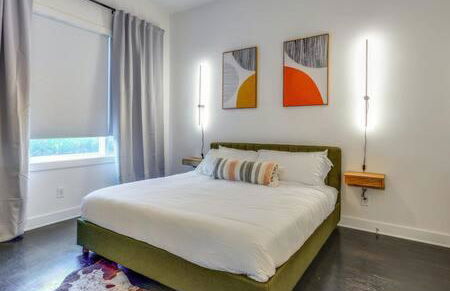 Stylish 4 Bed with Rooftop, Garage Near Hot Spots Less Than 5 Mins to Belmont, 10 Mins to Broadway, 24 Hour Hospitality Team, Perfect for Groups, Available for Long Term Rental - Foto 14