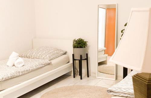 Wuppertal/Remscheid - zentral und ruhig gelegen - Foto 5