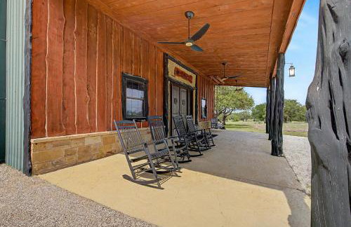 Oakridge Ranch: Pool + Hot-tub, Pickleball Court, Whiskey & Wine Room - Foto 105