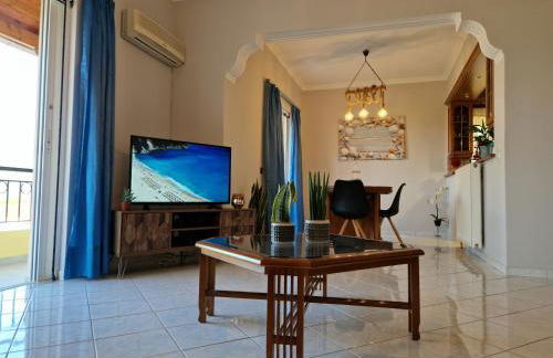 K for Karavomilos - Photo 1