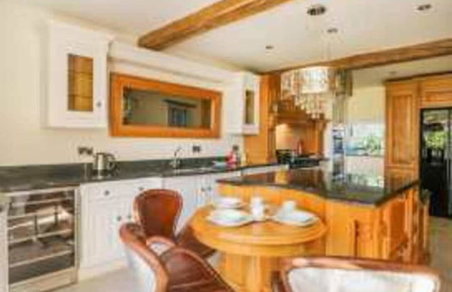 Meagill Farmhouse, hot Tub, bbq hut - Foto 12