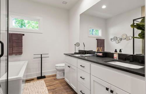 Dirt Merchant Chalet Trail Access Hot Tub on Back 40 Trail - Foto 35