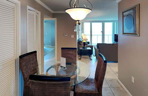 Sabine Yacht & Racquet #5C - Foto 5