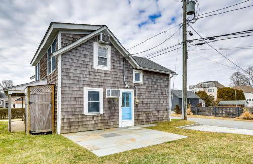 Charming Westbrook Cottage, Steps to Private Beach - Foto 2