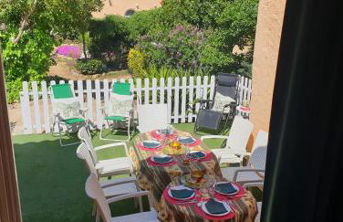 CASA CON JARDÍN A 35 METROS DE LA PLAYA. BR. - Foto 1