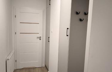 W centrum NOWY Kameralny Apartamenta, Duży Parking, FV, Luksusowo wyposażony, PlayStation 5, Balkon, Klimatyzacja, Taras, Winda, Wyposażona kuchnia - Foto 14