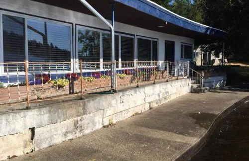 Unique Waterfront Cottage 34 Mi To Mt Rainier - Foto 14