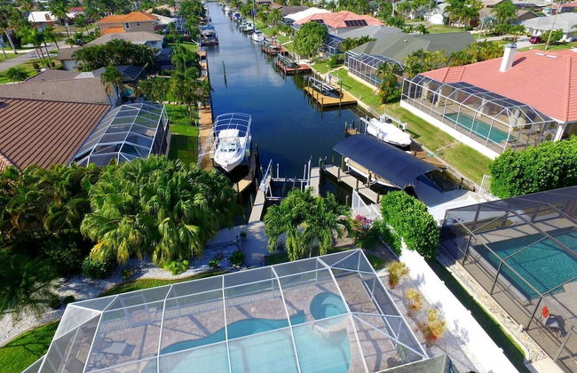 SW Cape Coral Vacation Home - Photo 29