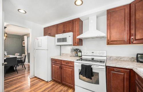 DenverRed Rocks 6BR Sleeps 14 Hot Tub - Foto 25