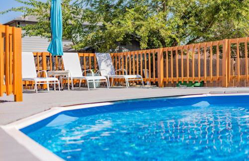 Luxury 5BR House with Pool by SeaWorld & Lackland - Foto 1