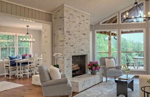 Stunning Modern Rustic Lake Retreat PRVT BOAT SLIP - Foto 21