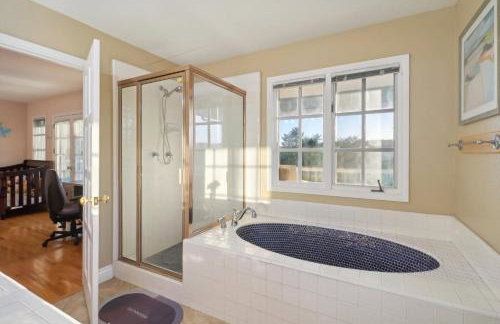 Entire Private Home with 5 Bedrooms 4 Bathrooms, 3-Acres Estate, 3000 sqft, near Winery in Fallbrook, Available Now - Foto 36