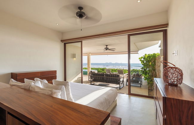 Marea Beachfront Villas - Foto 19