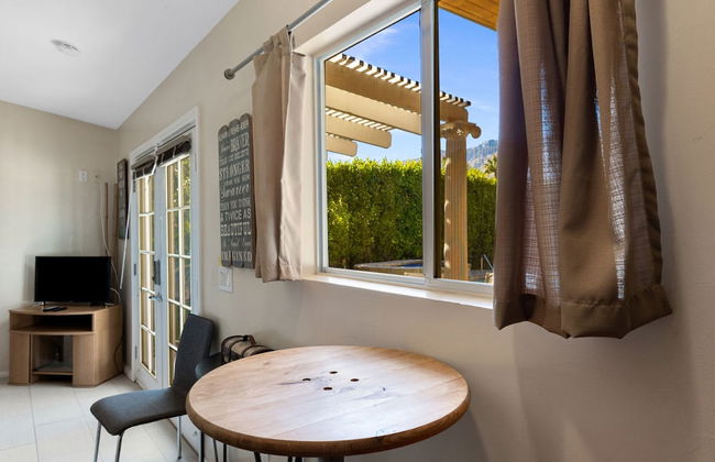 The Palms- Pool Jacuzzi and Pet Friendly - Photo 18