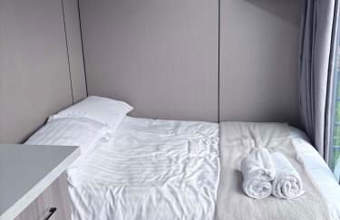 Glamping Pod with a Hot Tub in Orchard - Foto 19