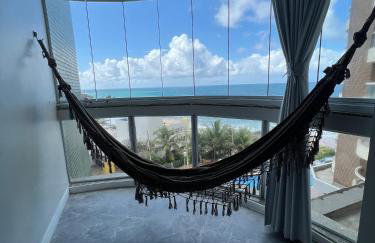 Lindo Pé na Areia, na Praia do Buracão - Rio Vermelho - Foto 1