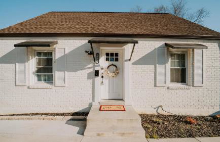 5BR & 4BA Lovely House with Beautiful Backyard in VA - Foto 24