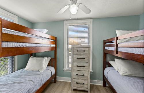 Family & Pet-Friendly - Walk to Beach & Pier - Foto 14