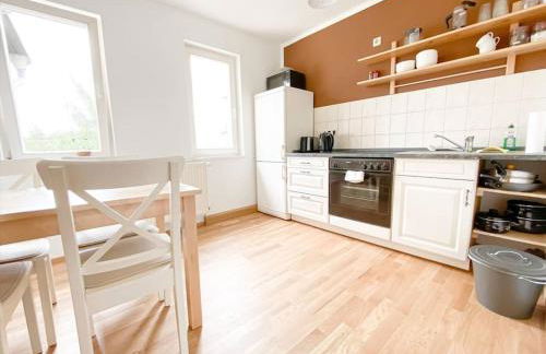 Schöne Ferienwohnung mit Blick über Stadtwald - Foto 17