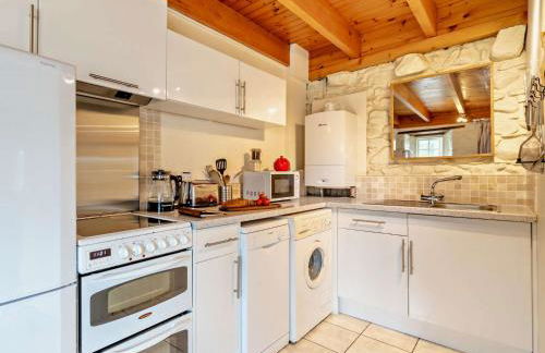 3 Bed in Llandeloy 92675 - Photo 7