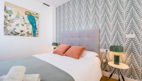 CENTRAL SUNNY PENTHOUSE - Premium apartment - Photo 4