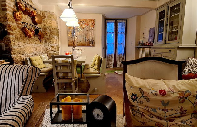 La Terrazza, Historic Tuscan Stone Residence With Garden and Terrace in Cetona - Photo 10