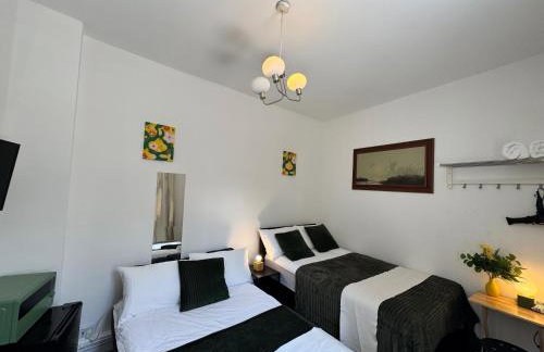 Eurostar Private Studio Flat Sleeps up to 4 London - Foto 37