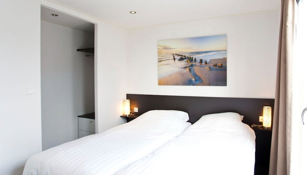 Modern Holiday Home 600 m From the sea - Foto 3, Habitación