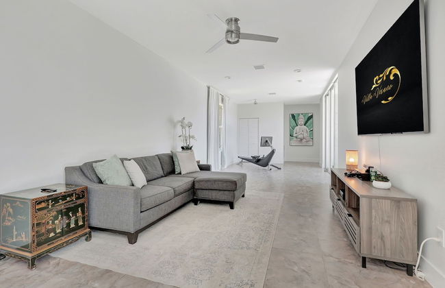 6BR Sleeps 15 Pool BBQ Firepit Games Stables More! - Foto 30