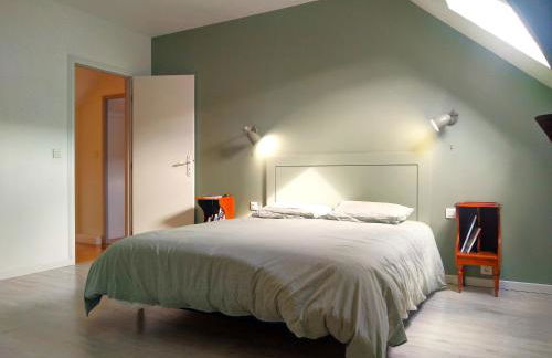 Magnifique villa en pierres au cœur de Saint Antonin Noble Val - Piscine et jardin privés -10 personnes - Foto 7