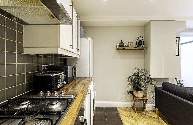 Cosy Garden Flat in Prestigious Residential Area - Foto 6