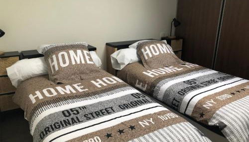 Gîte LE BOIS FLOTTE spacieux 120 m2 6 personnes Lagorce vallon pont d arc Ardèche - Foto 5