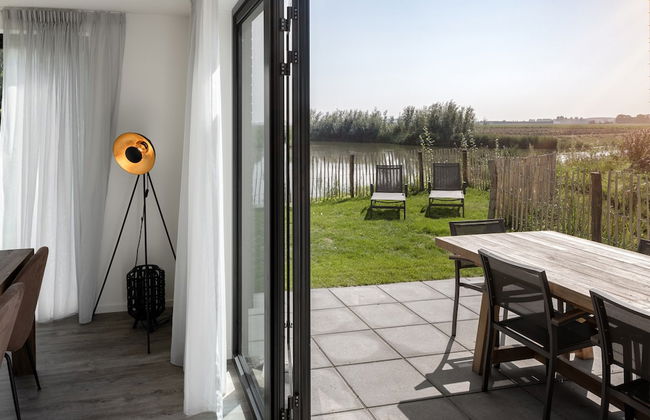 Villa by Lake Veere With Sauna and Terrace - Foto 8