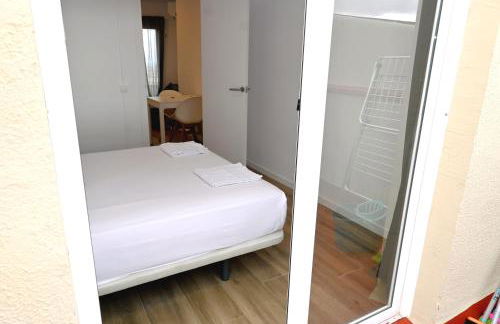 Homenfun Barcelona Park Güell - Photo 39