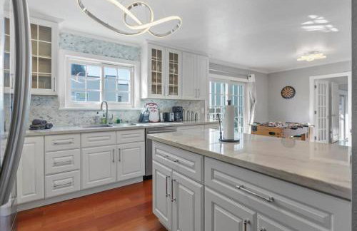 Marbella Lane - Buckingham Place Laundry P - Photo 18