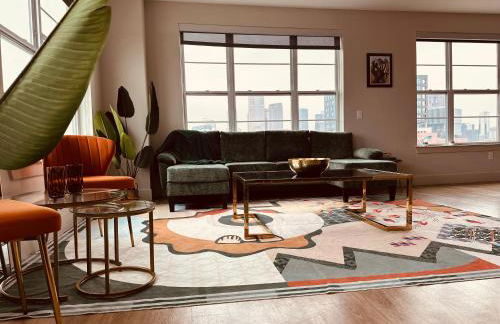 Luxury Stay of Best View in Dallas - Photo 1