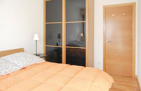 2 Bedroom Stunning Apartment In Llanes - Foto 14