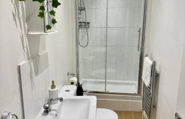 Charming 6 Bed Flat in Bedminster - Sleeps 8 - Foto 3