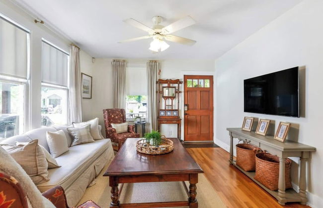 Blissful Blue Bungalow in Baton Rouge - Foto 7