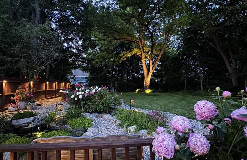 Large, Comfortable & Conveniently located Home - Foto 46