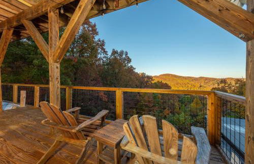 New Luxury 4 bedroom Mountain View Home w/hot tub! - Foto 31