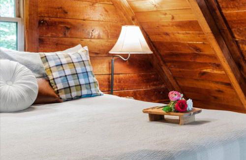 Hot Tub & WiFi - Romantic Hideaway - Foto 26