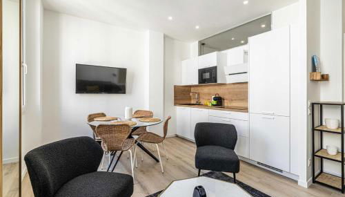 Elegant 2 - Bedroom flat in Cannes - Foto 3