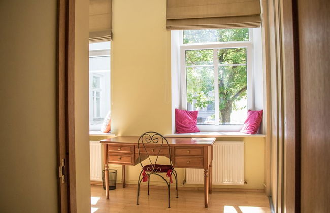 Great Apartment near Town Hall - Photo 12